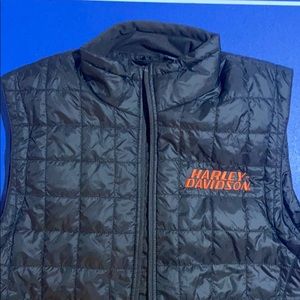 Puffy vest